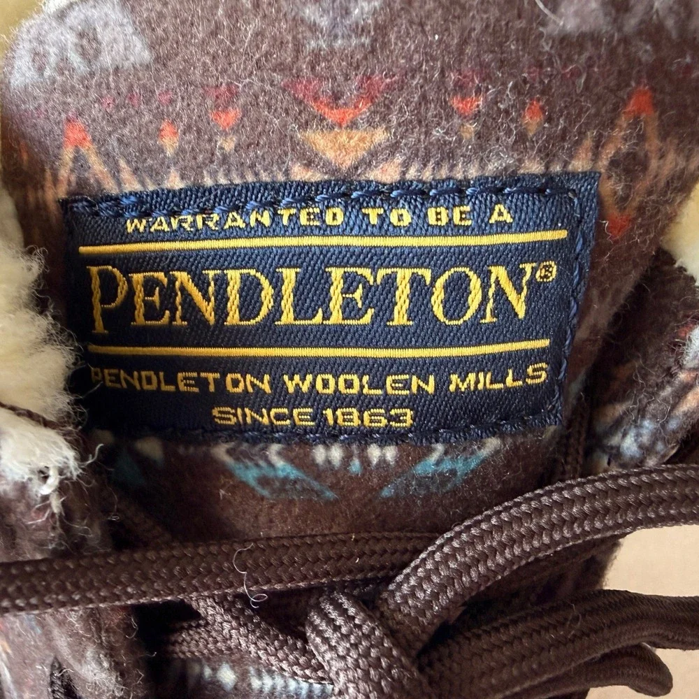 Pendleton Duck Boots Women's Size 6 Waterproof Sherpa Lined‎ Nordic Print